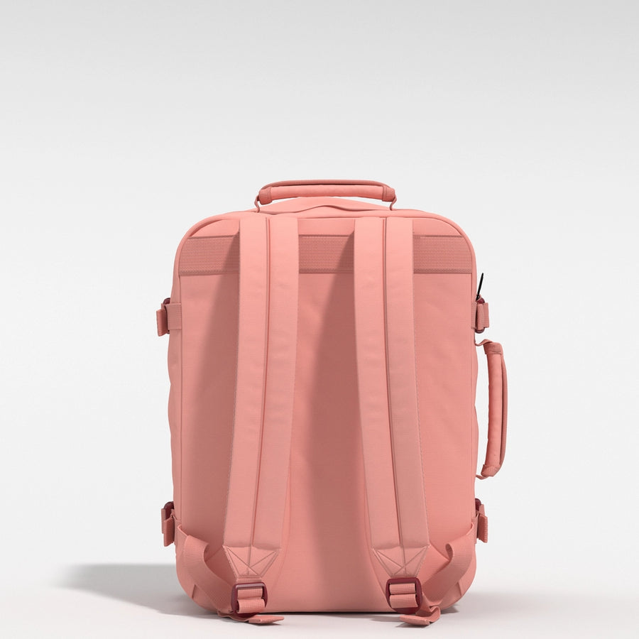 Classic Cabin Backpack 28L
