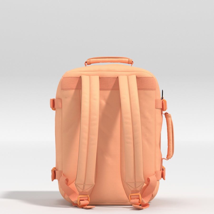 Classic Cabin Backpack 28L