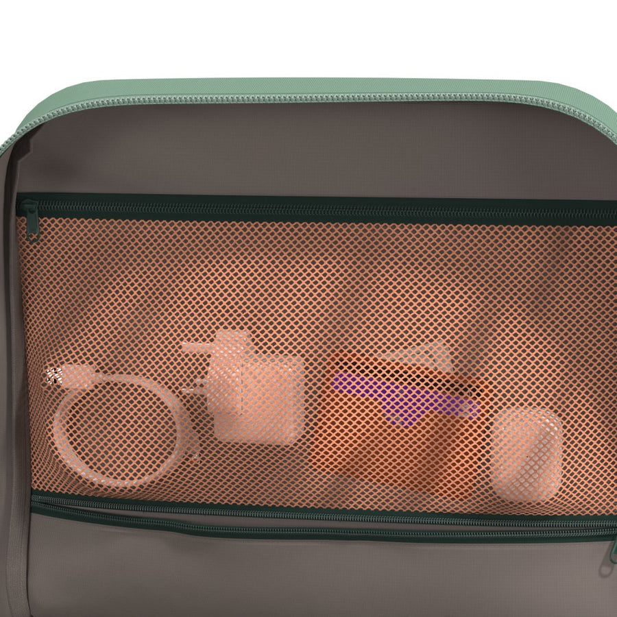 Classic Cabin Backpack 28L