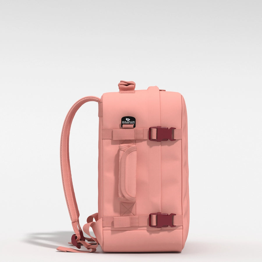 Classic Cabin Backpack 28L