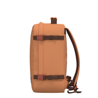 Classic Cabin Backpack 36L Gobi Sands