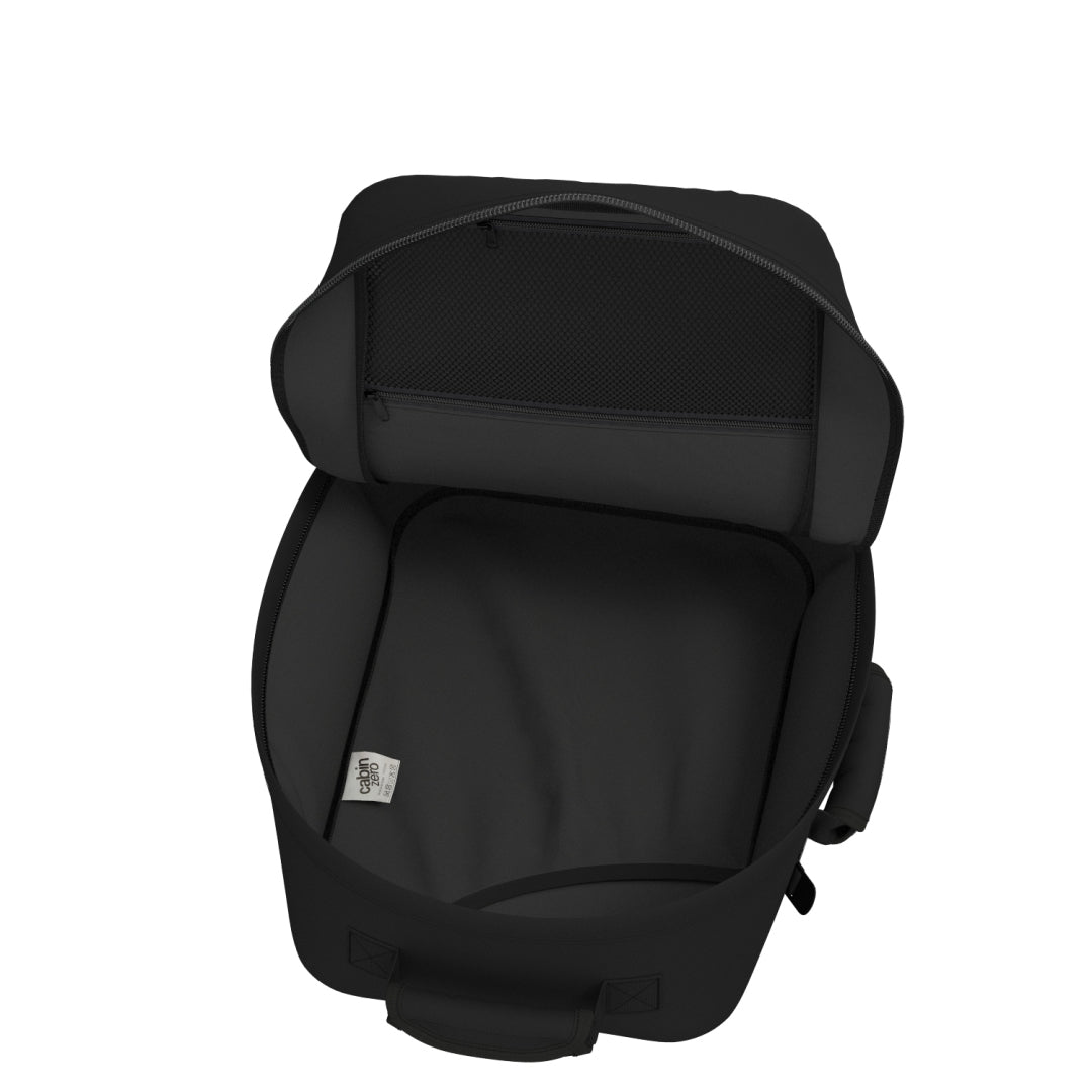 Classic Cabin Backpack 36L Absolute Black