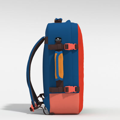 Classic Handgepäck Rucksack -  44L Tropical Blocks