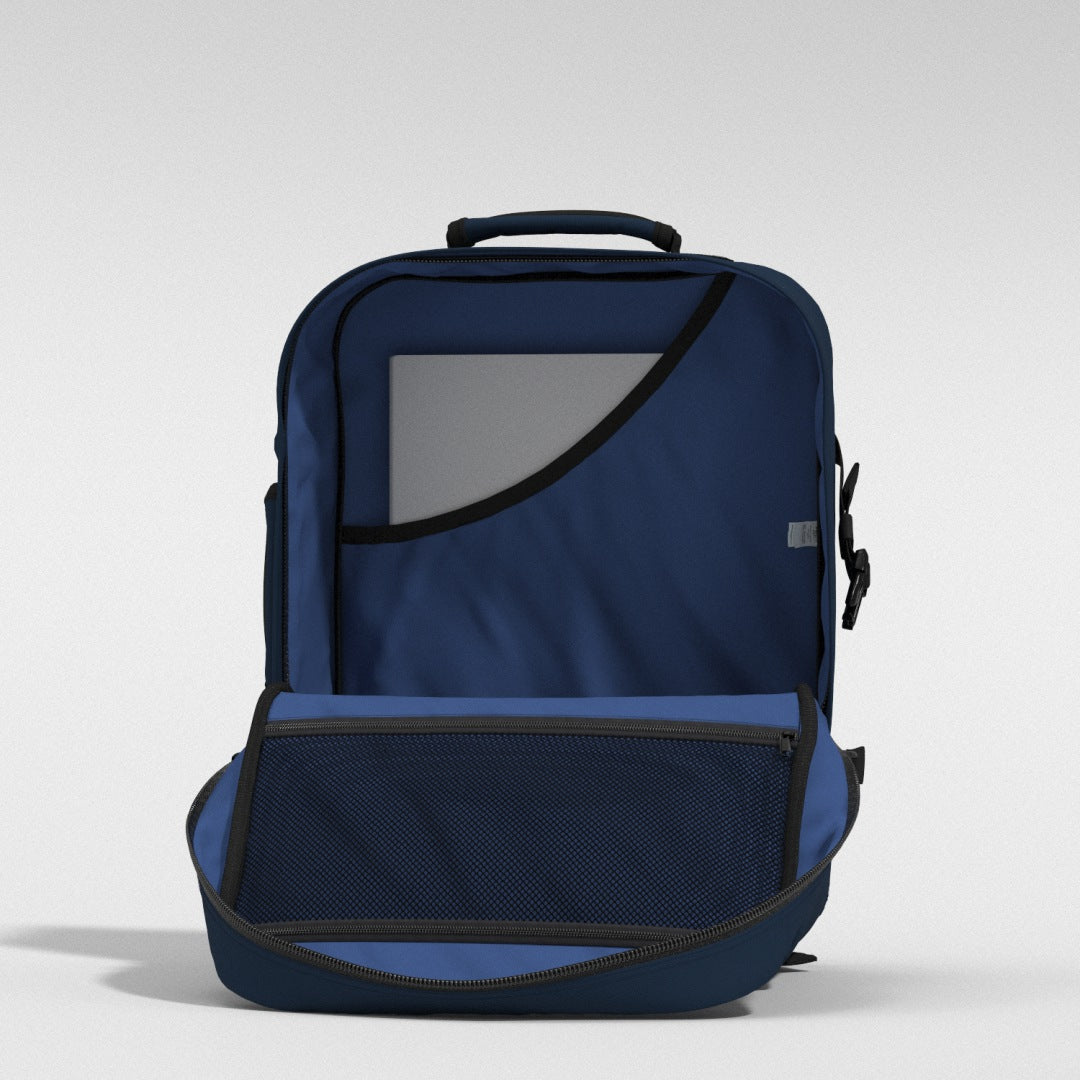 Classic Backpack - 44L Navy | CABINZERO