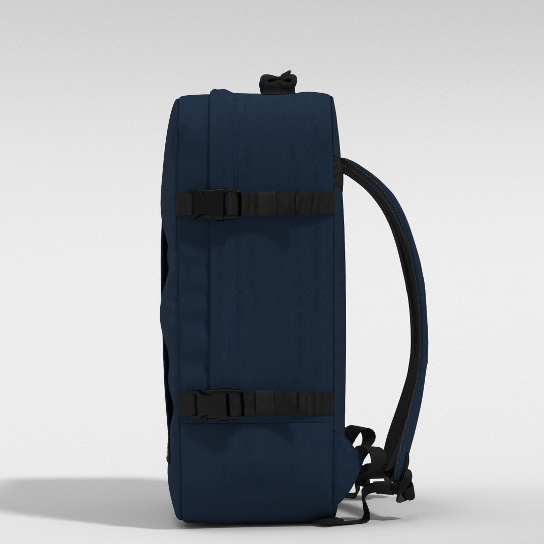 Classic Handgepäck Rucksack -  44L Navy