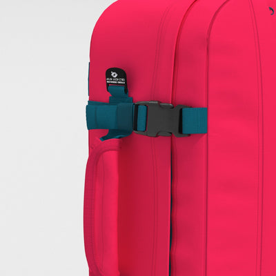 Classic Handgepäck Rucksack -  44L Miami Magenta