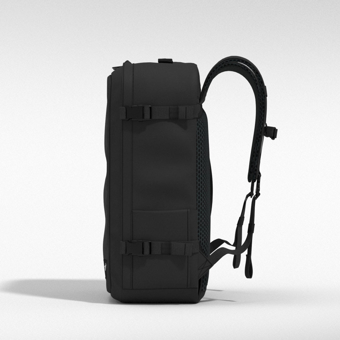 Classic Plus Rucksack -  42L Absolute Black