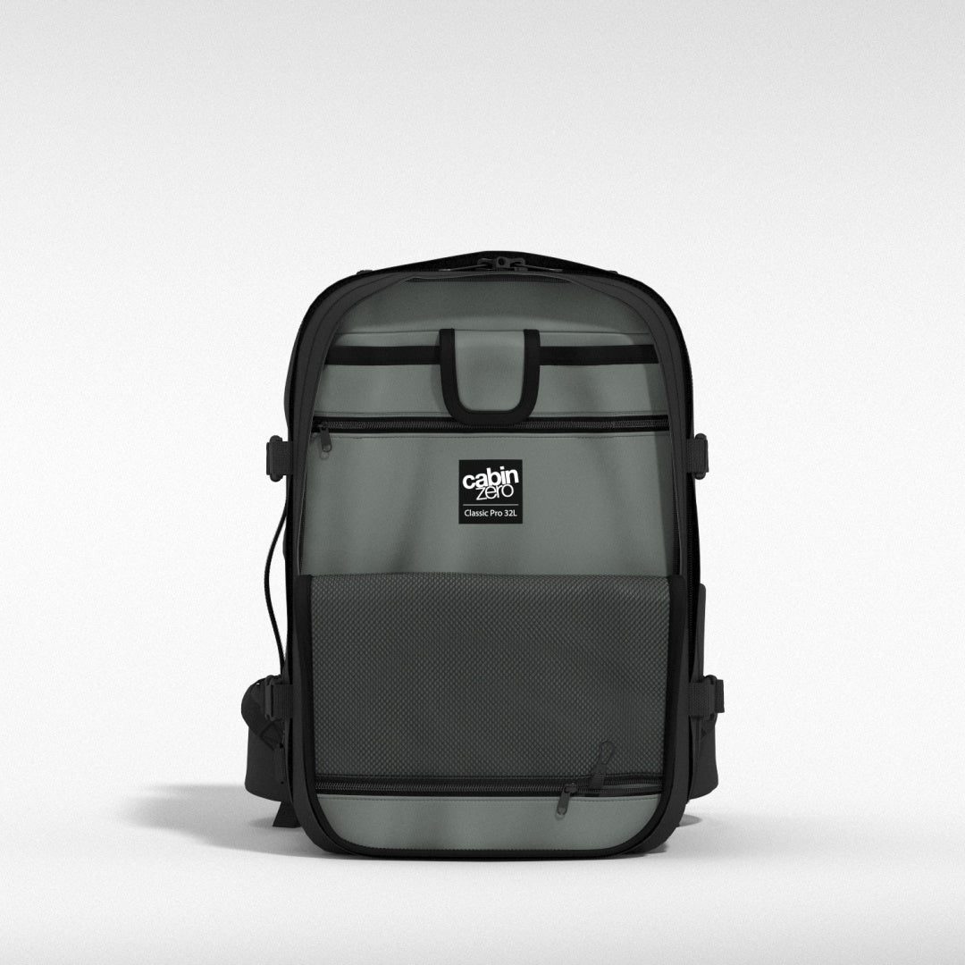 Classic Pro Rucksack -  32L Absolute Black