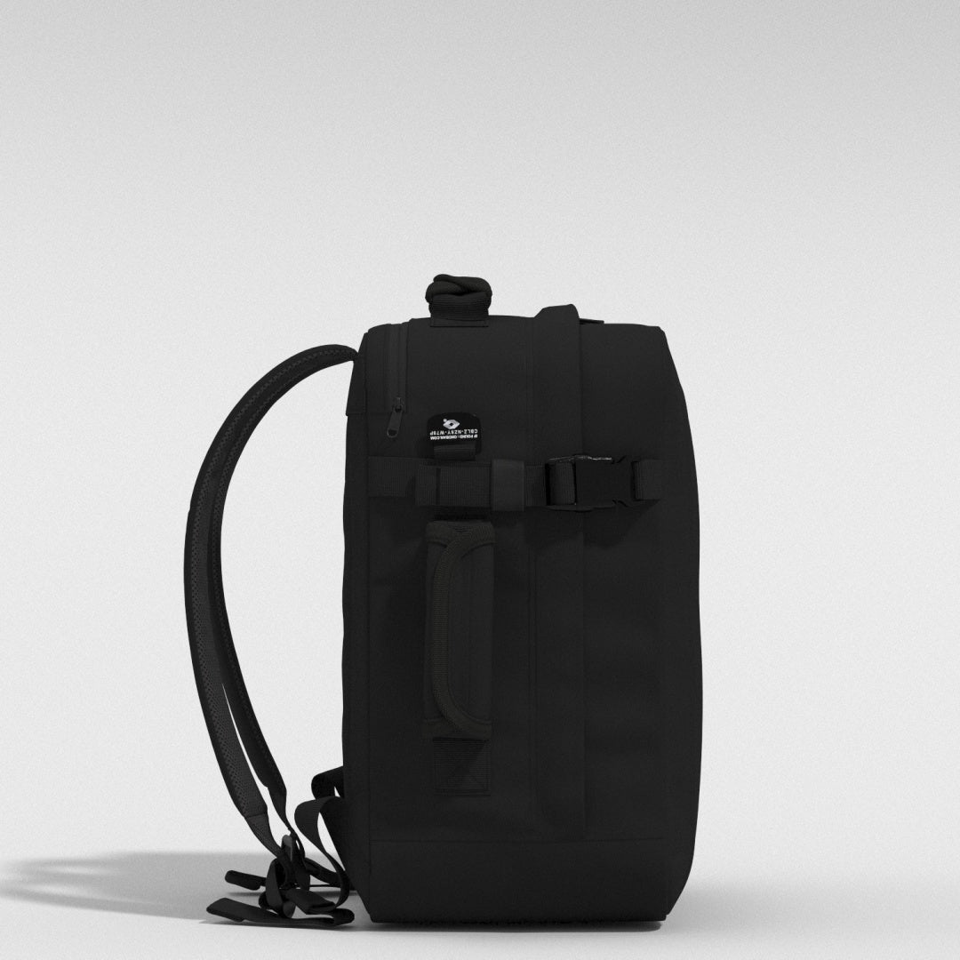 Classic Tech Rucksack -  28L Absolute Black