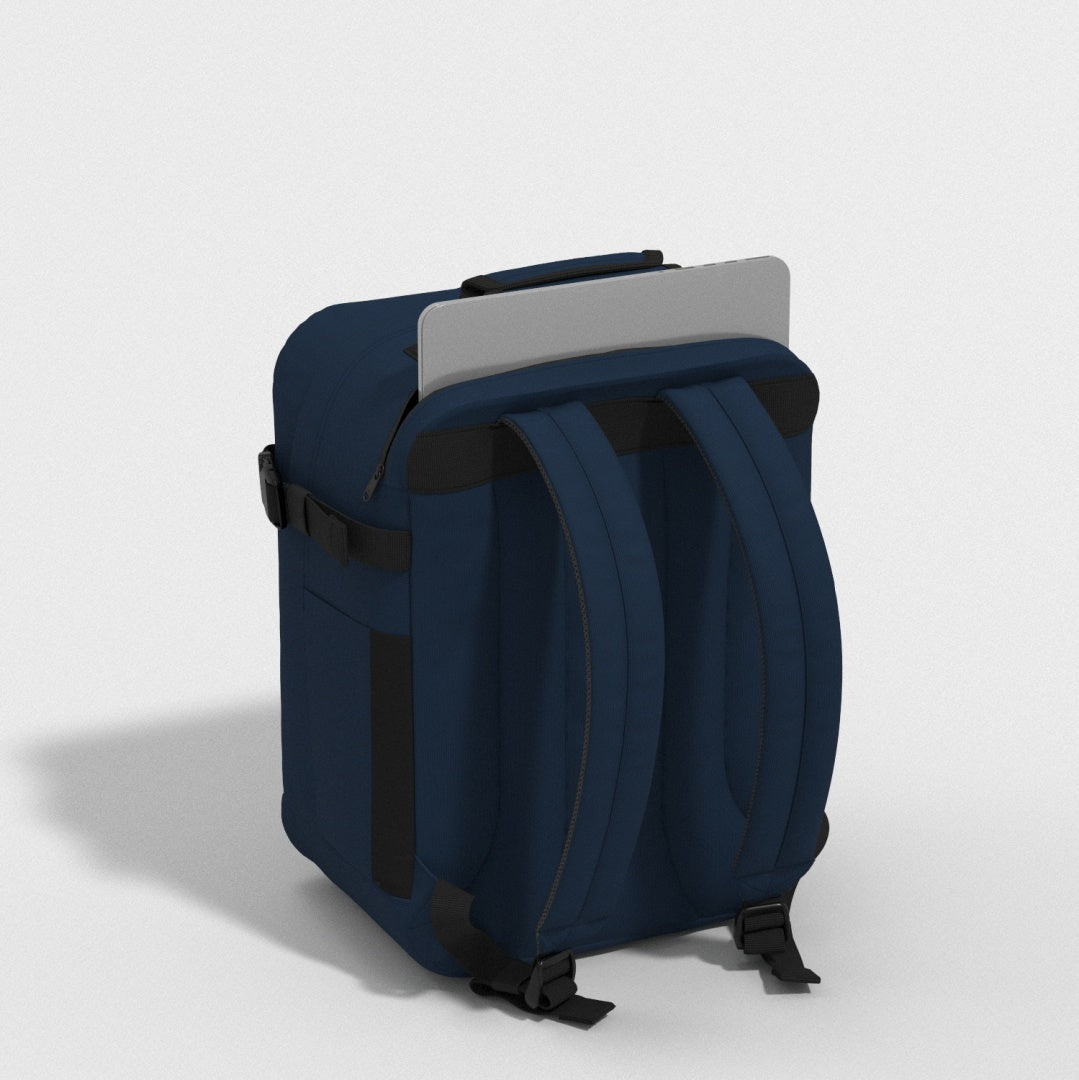 Classic Tech Rucksack -  28L Navy