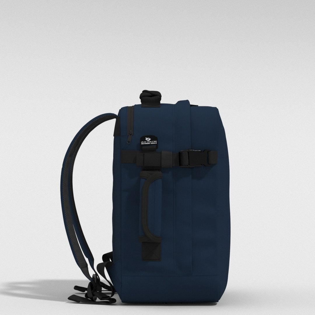 Classic Tech Rucksack -  28L Navy