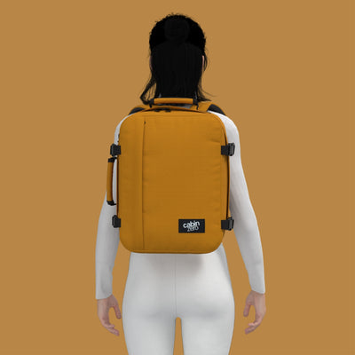 Classic Cabin Backpack 28L Orange Chill