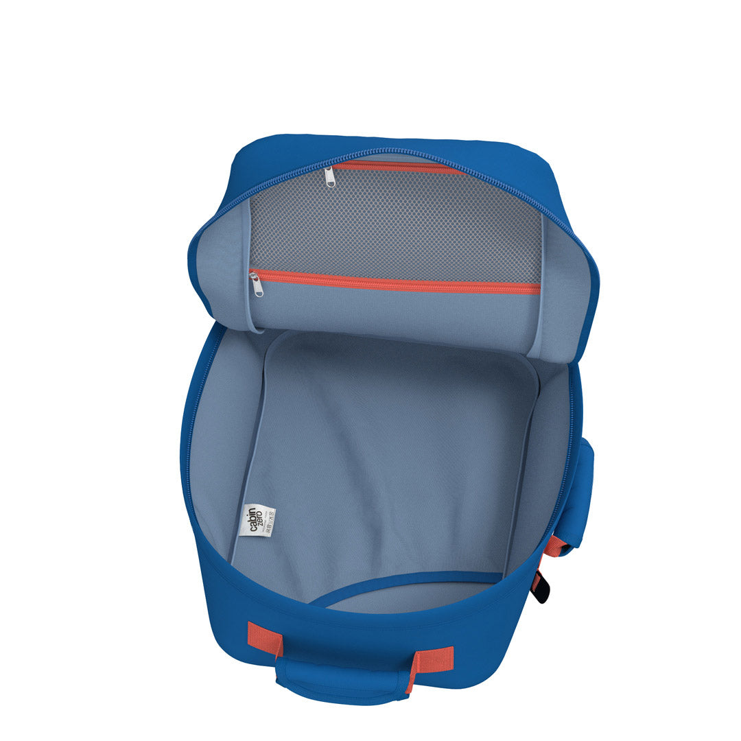 Classic Cabin Backpack 36L Capri Blue