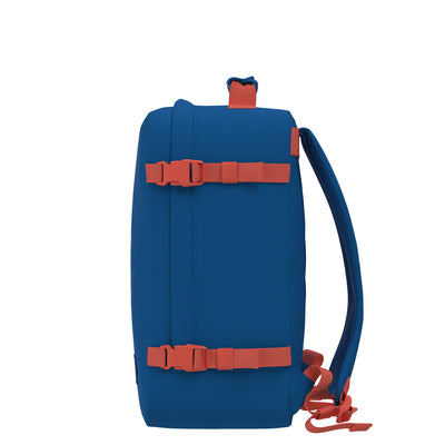 Classic Cabin Backpack 36L Capri Blue