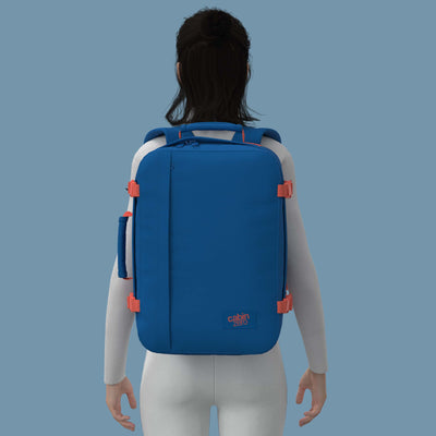 Classic Cabin Backpack 36L Capri Blue