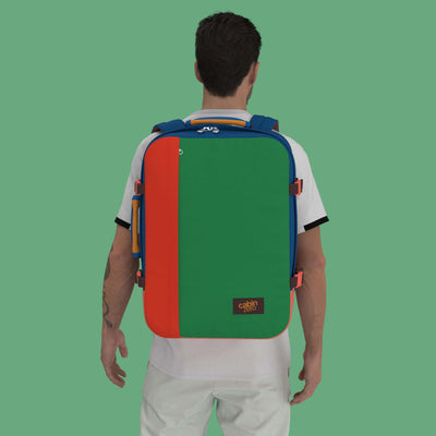 Classic Handgepäck Rucksack -  44L Tropical Blocks