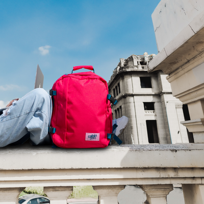 Classic Handgepäck Rucksack -  28L Miami Magenta