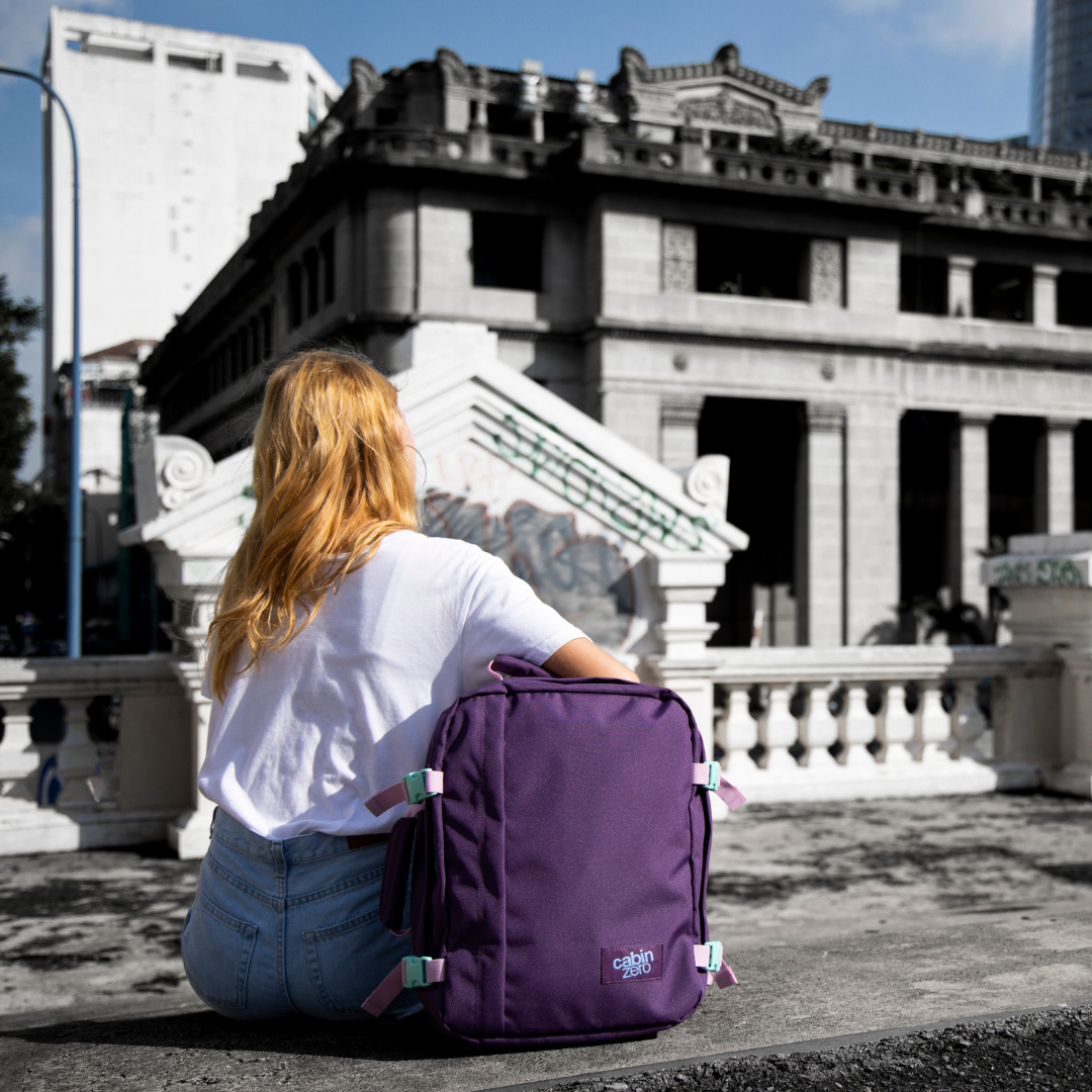 Classic Handgepäck Rucksack -  28L Midnight Purple