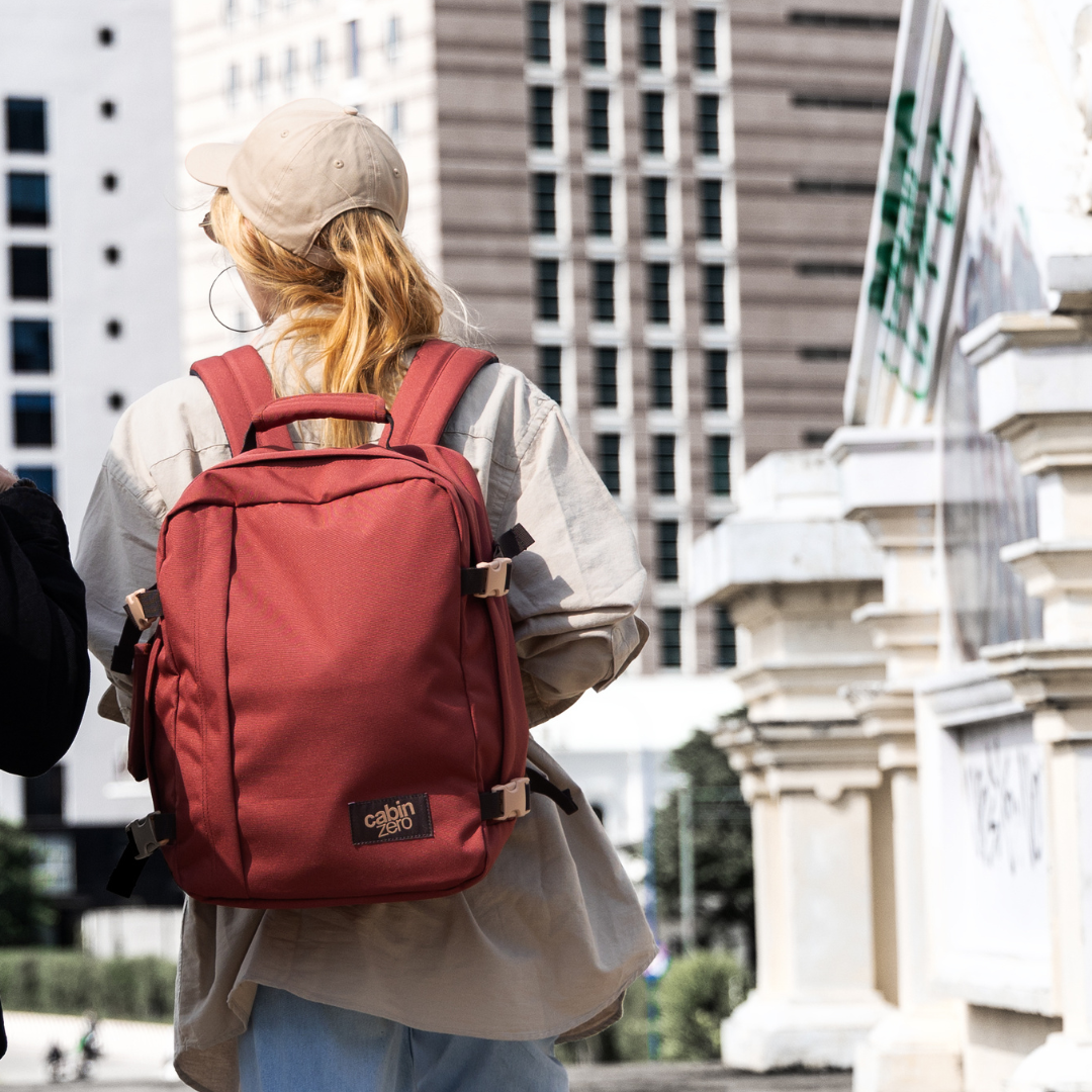 Classic Handgepäck Rucksack -  28L Sangria Red