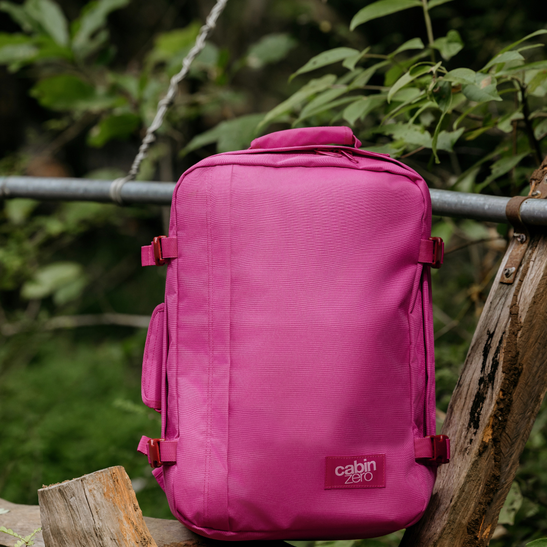 Classic Handgepäck Rucksack -  36L Lovestruck Pink