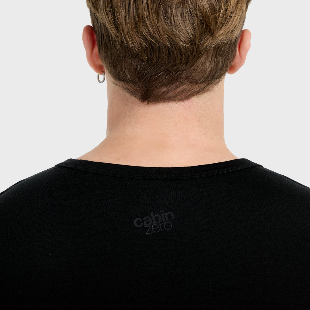 Ultraleichtes Reise-T-Shirt - <tc>Absolute Black</tc>